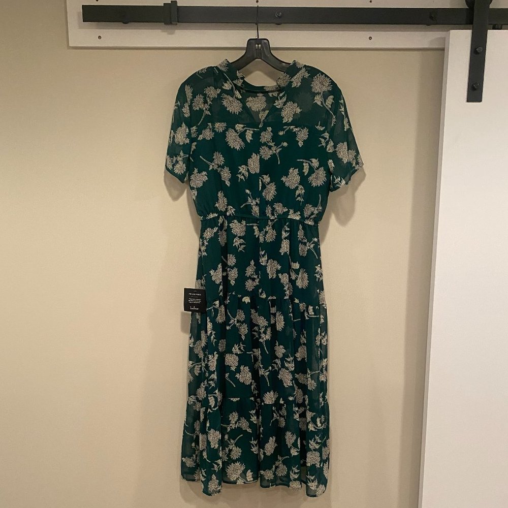 Lulu's - Brand New -Floral Dressed Up Dark Green Floral Print Midi Dress